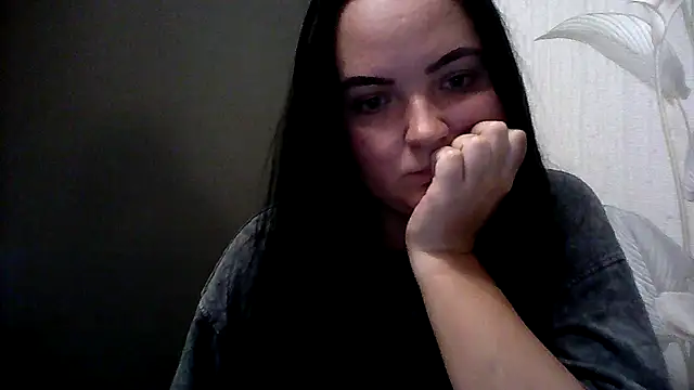 Snapshot of Elvoria chatting on September 16, 2025, 4:08 pm Elvoria online show from September 16, 2025, 4:08 pm