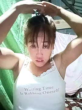 Vuong x online show from October 12, 2025, 2:40 pm