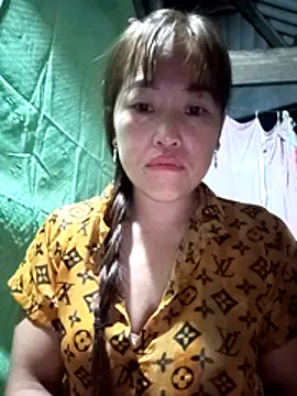 Vuong x online show from October 6, 2025, 10:54 pm