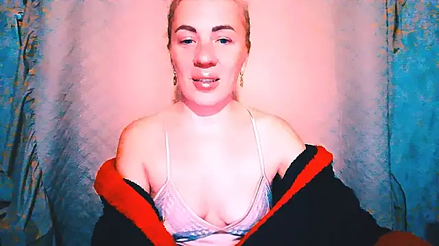 Snapshot of EmmaCat_ chatting on October 2, 2025, 5:05 pm EmmaCat online show from October 2, 2025, 5:05 pm