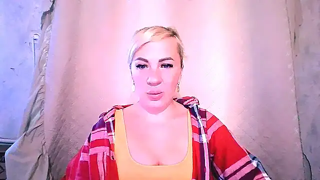 Snapshot of EmmaCat_ chatting on September 20, 2025, 4:28 am EmmaCat online show from September 20, 2025, 4:28 am