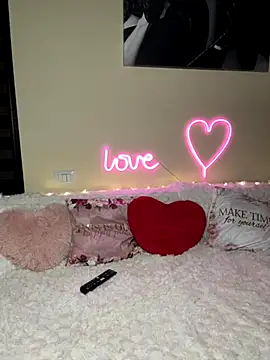 Snapshot of adelabby9 chatting on September 27, 2025, 2:01 pm adelabby9 online show from September 27, 2025, 2:01 pm