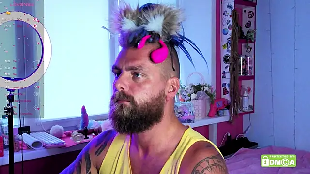  wayan  online show from October 22, 2025, 5:18 am