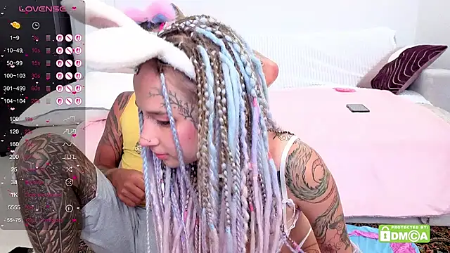  wayan  online show from October 8, 2025, 4:40 pm