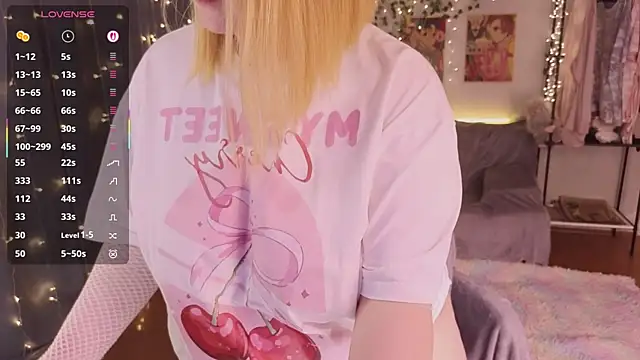 Snapshot of Aki_nohana chatting on January 7, 2026, 9:09 pm Aki nohana online show from January 7, 2026, 9:09 pm