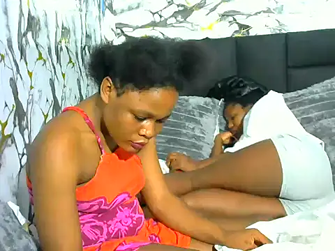 BlondieBitch online show from March 21, 2026, 2:46 am