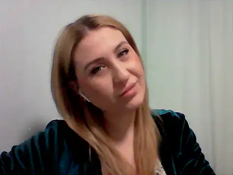 Osyvera online show from September 23, 2025, 12:28 am