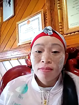 Zuzi-nini online show from September 16, 2025, 8:59 am