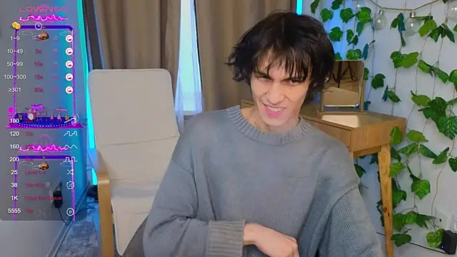 Snapshot of va1ora chatting on October 2, 2025, 12:19 pm va1ora online show from October 2, 2025, 12:19 pm