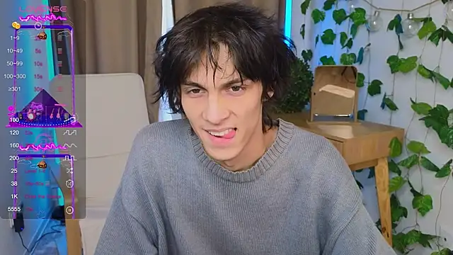 va1ora online show from October 1, 2025, 12:20 pm