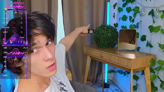 va1ora online show from September 28, 2025, 12:23 pm