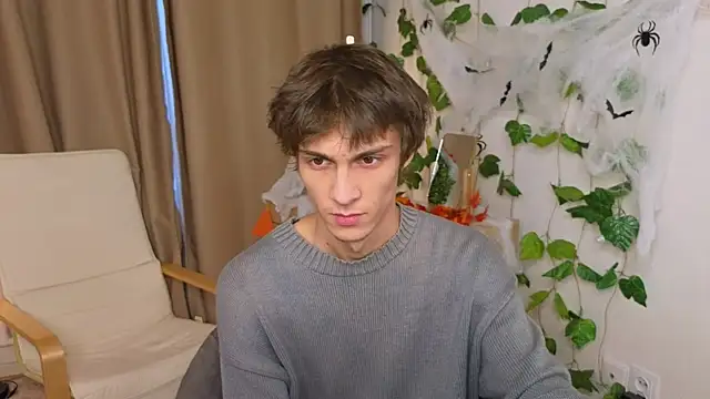 va1ora online show from October 30, 2025, 12:25 pm