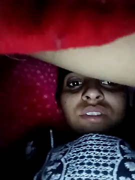 Saloni-Gupta online show from December 21, 2025, 9:37 pm