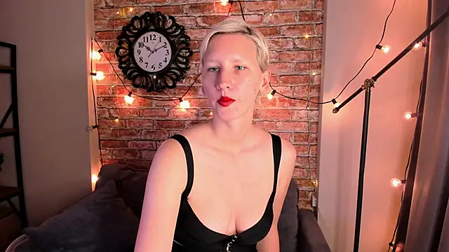 Kim Waite online show from September 14, 2025, 2:28 pm