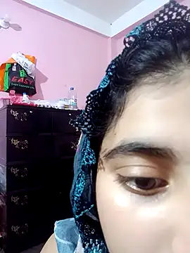 rasmiva online show from September 27, 2025, 7:58 am