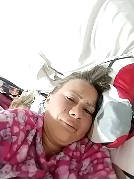 Snapshot of LaraCaliente chatting on September 23, 2025, 7:04 am LaraCaliente online show from September 23, 2025, 7:04 am