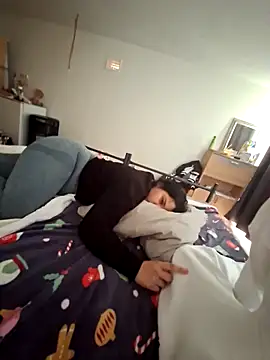 Teealisa online show from September 28, 2025, 2:24 pm