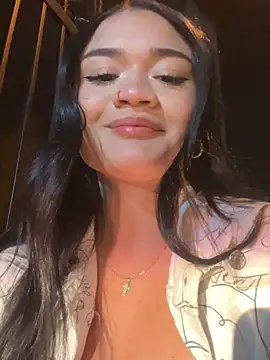 Alanasole online show from October 22, 2025, 3:28 am