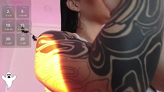 nicoblake online show from October 10, 2025, 12:50 pm