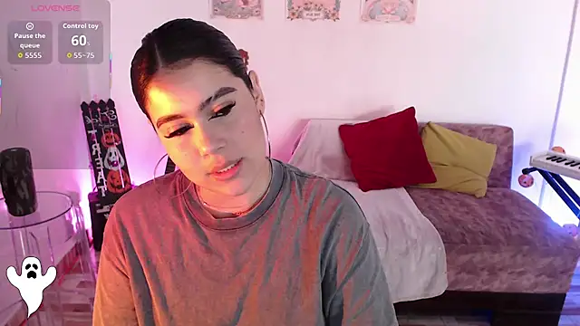 nicoblake online show from October 8, 2025, 12:17 pm