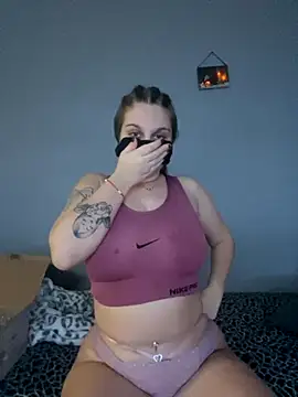 Snapshot of dirty_coupleXxXx chatting on November 3, 2025, 4:21 pm dirty coupleXxXx online show from November 3, 2025, 4:21 pm