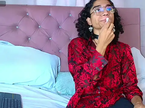 Snapshot of EthanBlackwoodd chatting on September 19, 2025, 8:57 pm EthanBlackwoodd online show from September 19, 2025, 8:57 pm