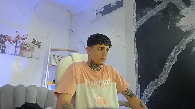 Declan-Fox online show from November 6, 2025, 4:05 am