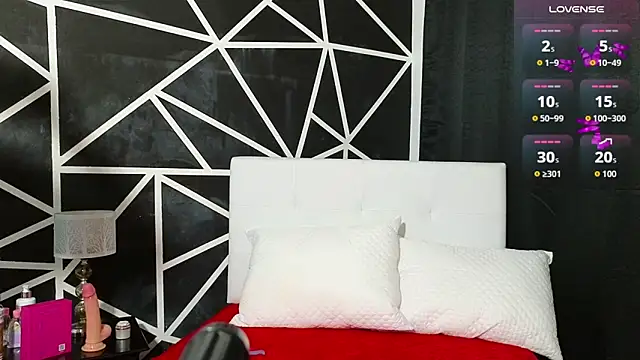 Snapshot of Victoriaa_Zans chatting on September 18, 2025, 11:24 am Victoriaa Zans online show from September 18, 2025, 11:24 am