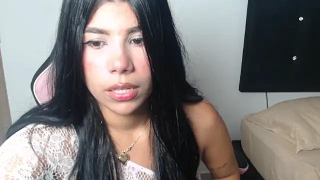 Snapshot of MayaScott11 chatting on October 19, 2025, 7:16 pm MayaScott11 online show from October 19, 2025, 7:16 pm