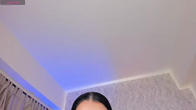 Snapshot of Sophiie_Belle chatting on September 26, 2025, 1:40 pm Sophiie Belle online show from September 26, 2025, 1:40 pm