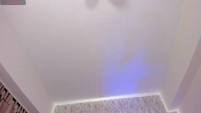 Snapshot of Sophiie_Belle chatting on November 4, 2025, 2:32 pm Sophiie Belle online show from November 4, 2025, 2:32 pm