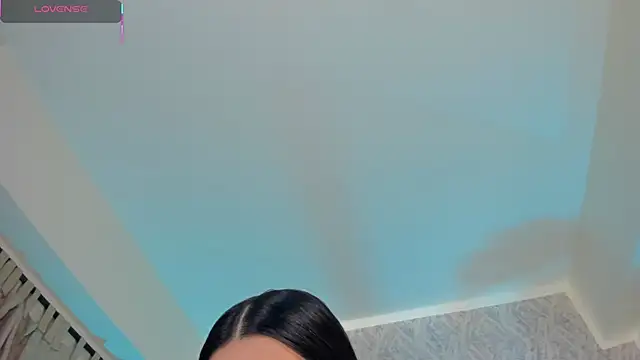 Snapshot of Sophiie_Belle chatting on October 13, 2025, 2:07 pm Sophiie Belle online show from October 13, 2025, 2:07 pm