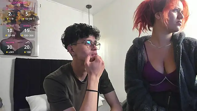 Snapshot of _ruby_red chatting on September 22, 2025, 4:18 am  ruby red online show from September 22, 2025, 4:18 am