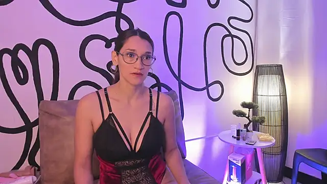 Snapshot of Natalia_TheLux chatting on September 26, 2025, 3:30 pm Natalia TheLux online show from September 26, 2025, 3:30 pm