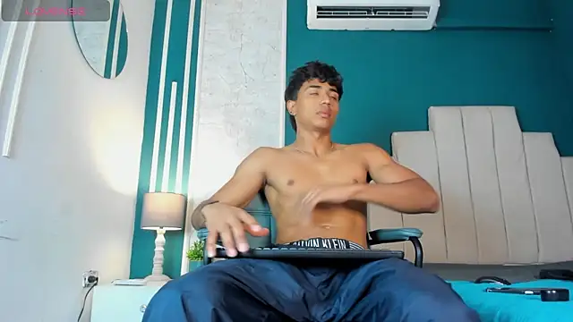 Snapshot of Jaycob_Black1 chatting on September 19, 2025, 11:58 am Jaycob Black1 online show from September 19, 2025, 11:58 am