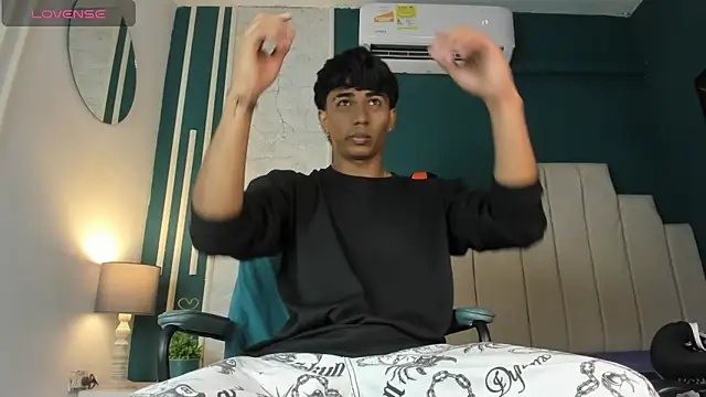 Snapshot of Jaycob_Black1 chatting on October 1, 2025, 12:09 pm Jaycob Black1 online show from October 1, 2025, 12:09 pm