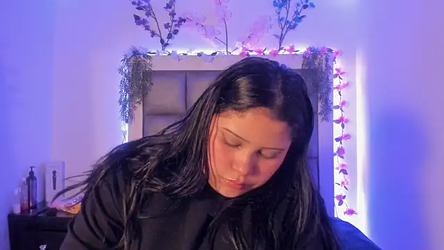 abbiecollins js online show from March 21, 2026, 3:08 am