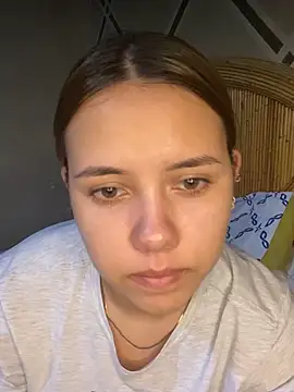 coupleyys online show from February 17, 2026, 9:12 pm