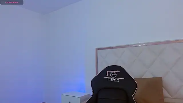 NANAKY TAY online show from October 16, 2025, 12:02 pm