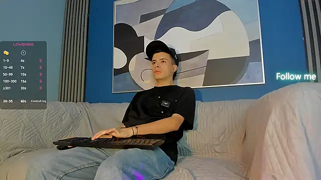 Snapshot of kevinn_blue1 chatting on September 30, 2025, 9:43 pm kevinn blue1 online show from September 30, 2025, 9:43 pm