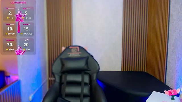 Snapshot of DAKOTA_TAY1 chatting on October 19, 2025, 3:31 am DAKOTA TAY1 online show from October 19, 2025, 3:31 am