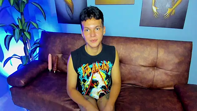stivonnie online show from September 13, 2025, 2:55 am