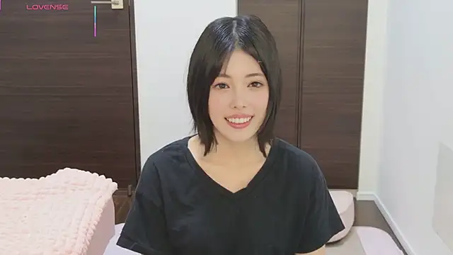 Mikoto 11 online show from September 28, 2025, 12:39 am