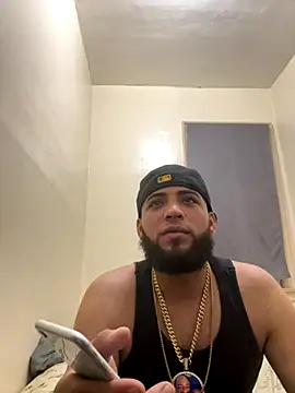 Snapshot of LeoPR00 chatting on November 2, 2025, 3:00 am LeoPR00 online show from November 2, 2025, 3:00 am