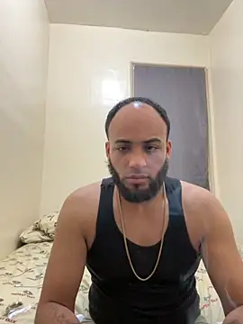 Snapshot of LeoPR00 chatting on September 20, 2025, 1:54 am LeoPR00 online show from September 20, 2025, 1:54 am