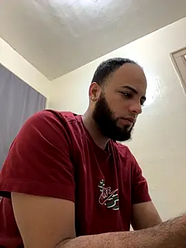 Snapshot of LeoPR00 chatting on September 25, 2025, 5:02 am LeoPR00 online show from September 25, 2025, 5:02 am