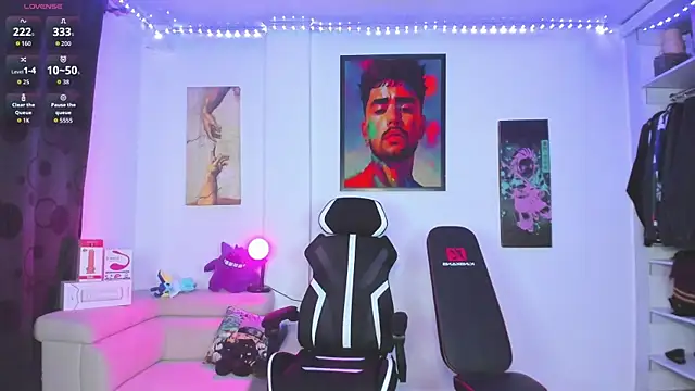 Snapshot of JordanRossie chatting on September 24, 2025, 11:43 pm JordanRossie online show from September 24, 2025, 11:43 pm