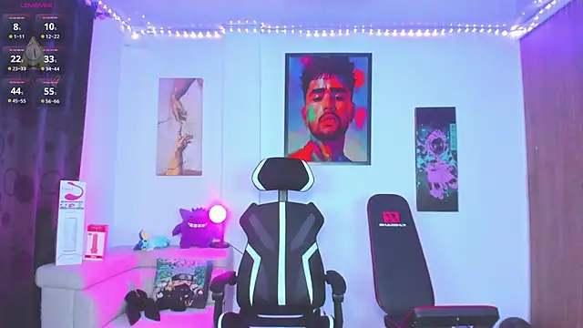 Snapshot of JordanRossie chatting on October 7, 2025, 12:00 am JordanRossie online show from October 7, 2025, 12:00 am