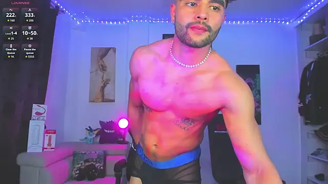 Snapshot of JordanRossie chatting on September 30, 2025, 9:54 pm JordanRossie online show from September 30, 2025, 9:54 pm