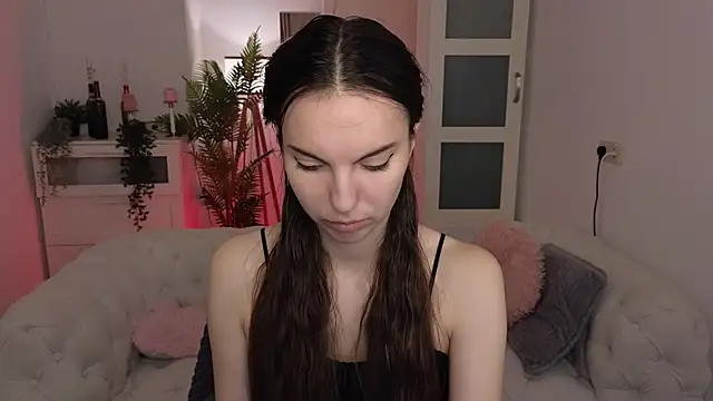 gracedonovan online show from October 15, 2025, 5:50 am